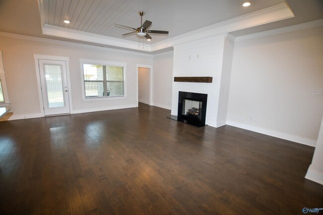 Building Photo - 105 Missouri Dr