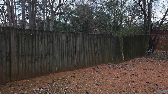 Building Photo - 2206 Glen Iris Cir NW