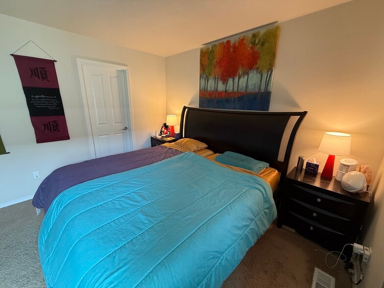 Master Bedroom 03 - 4586 Campbell Park Loop