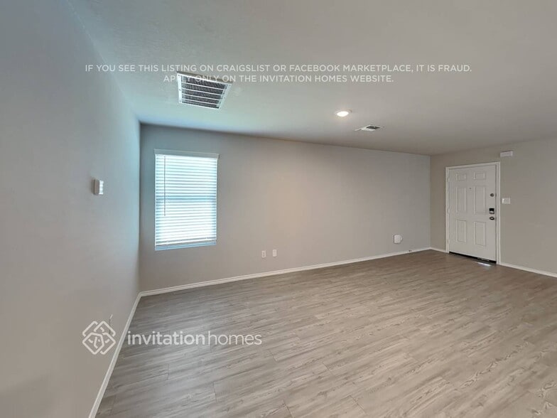 Building Photo - 7327 Plata Cir
