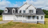 Building Photo - 4-Bedroom Home on 12 Acres with 2 Car Atta...