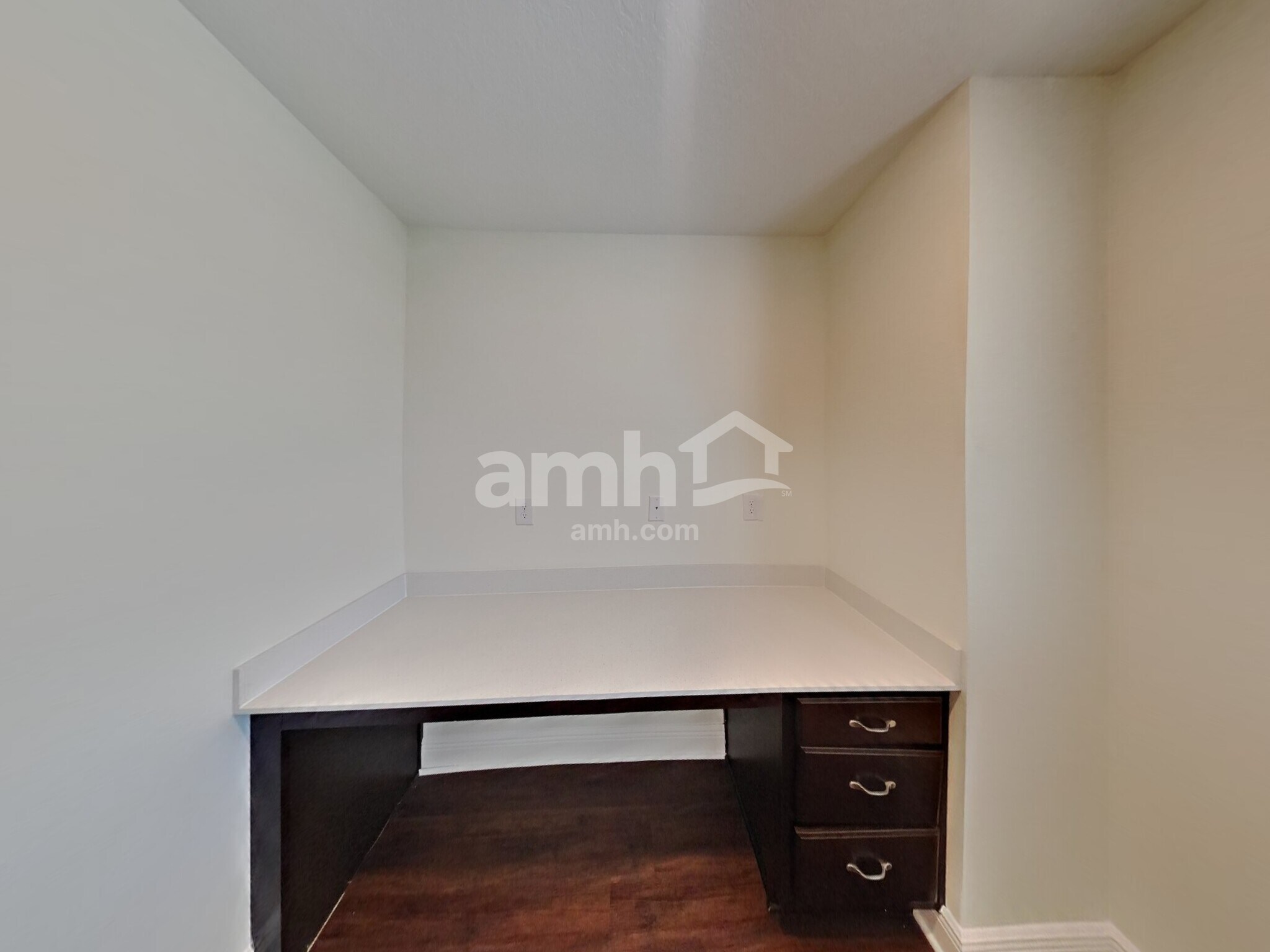 Building Photo - 20371 Calla Lily Dr