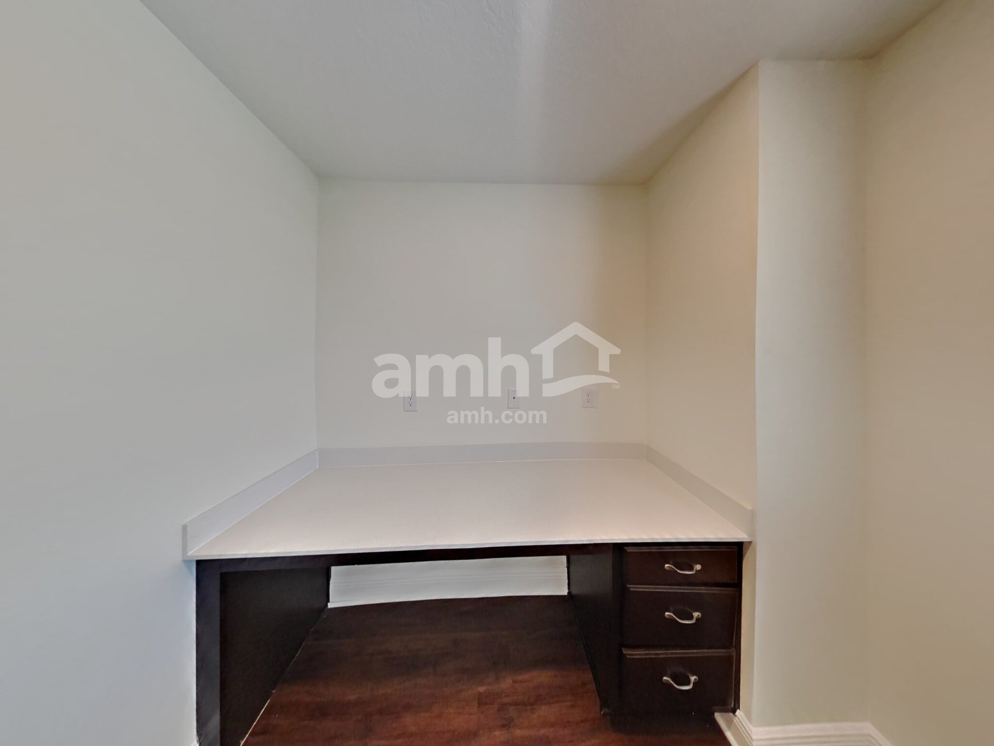 Building Photo - 20517 Calla Lily Dr