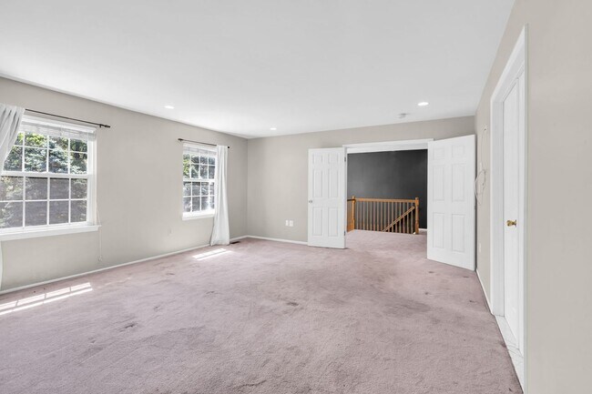 Building Photo - 6 Candy Ct