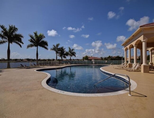 Building Photo - 6140 Santa Margarito Dr