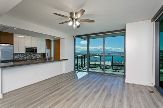 Building Photo - 600 Ala Moana Blvd