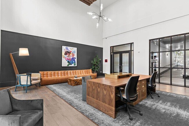 Building Photo - 3706 Goodwin Ave