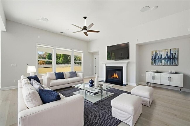 Building Photo - 7040 Ansley Pk Wy