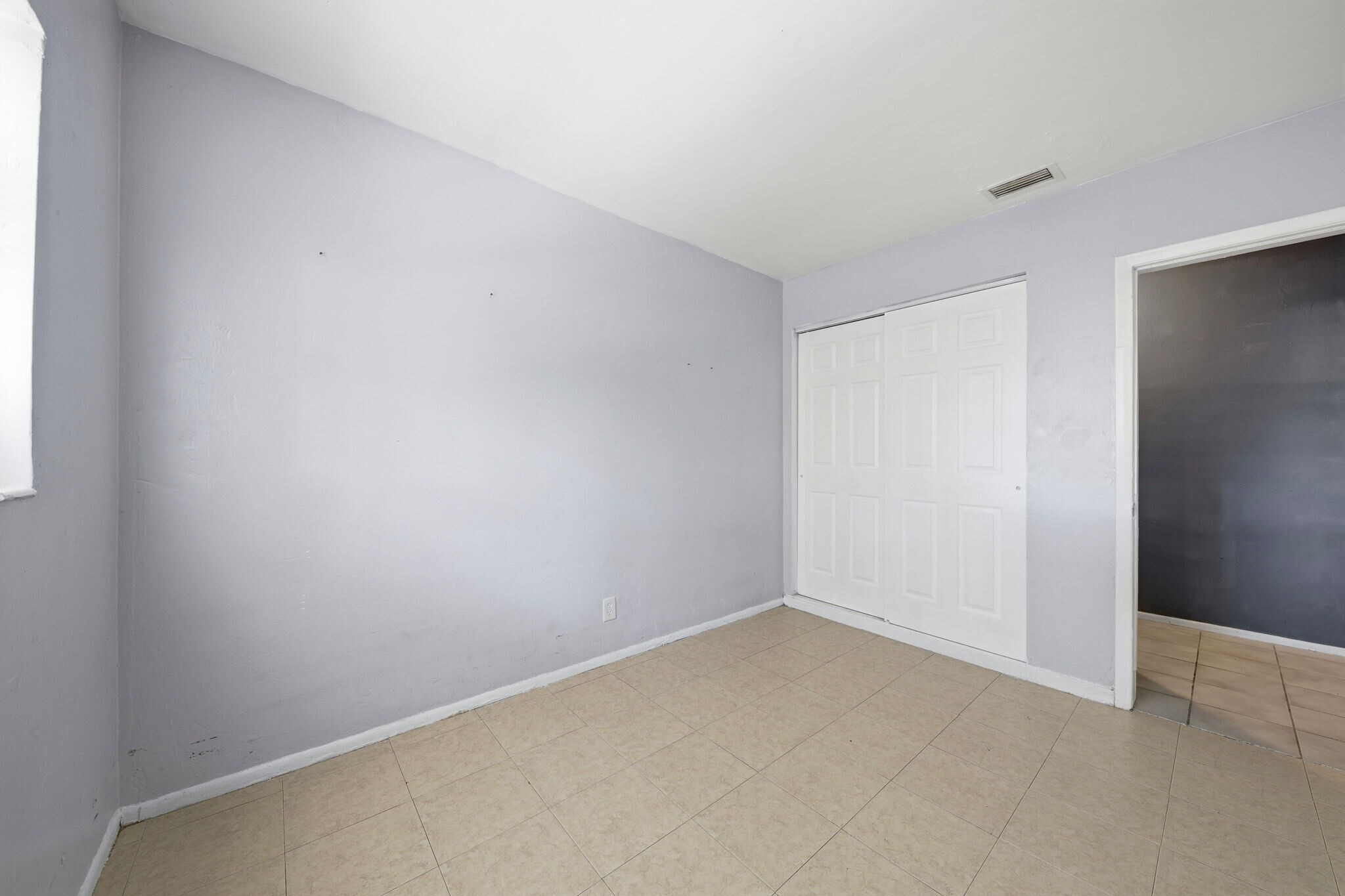 Building Photo - 1439 NW 8th Ave