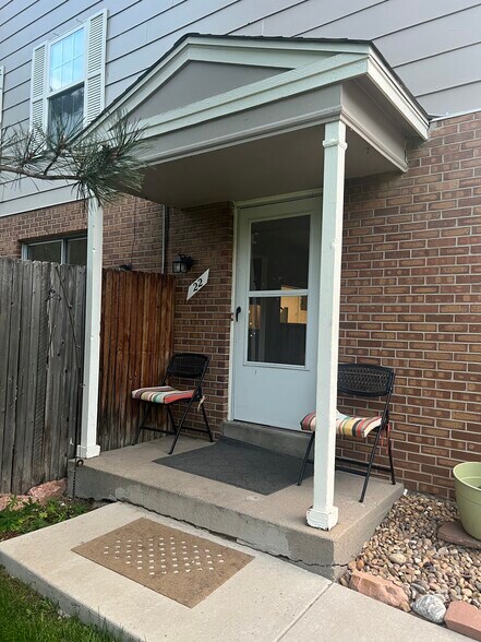 Building Photo - 22 Amesbury St