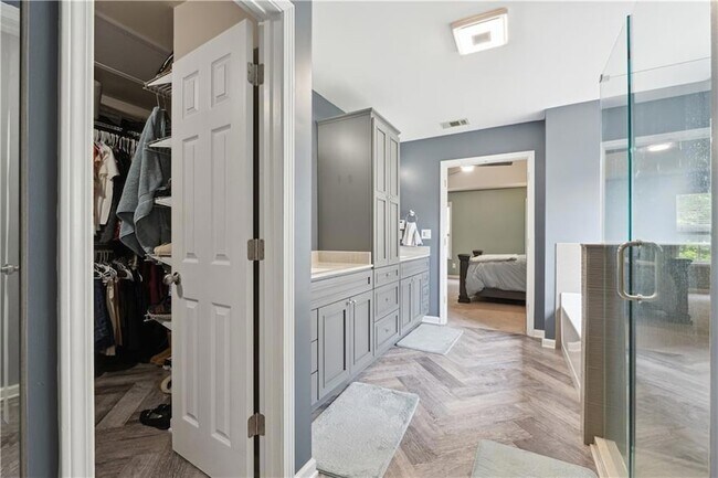 Building Photo - 5839 Buckner Creek Dr SE