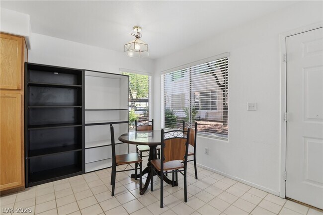Building Photo - 3074 Tarpon