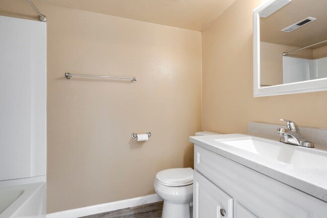 Building Photo - 16934 E Whitaker Dr