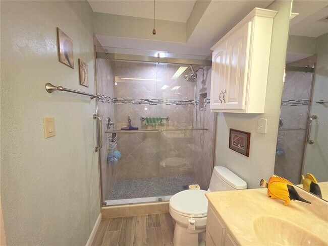 Building Photo - 804 Palm Harbor Ct