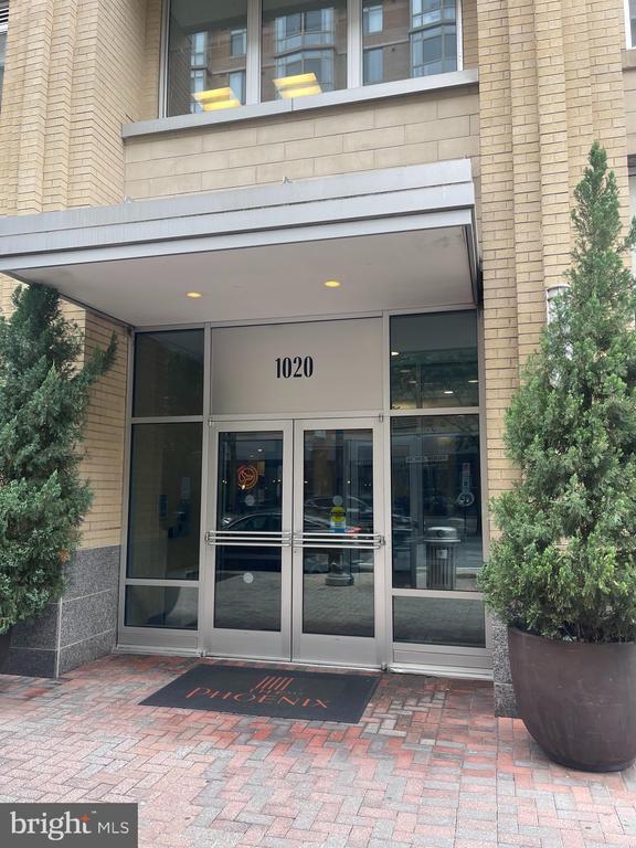 Primary Photo - 1020 N Highland St