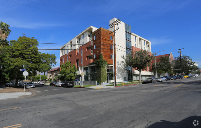 Building Photo - Rosewood Gardens