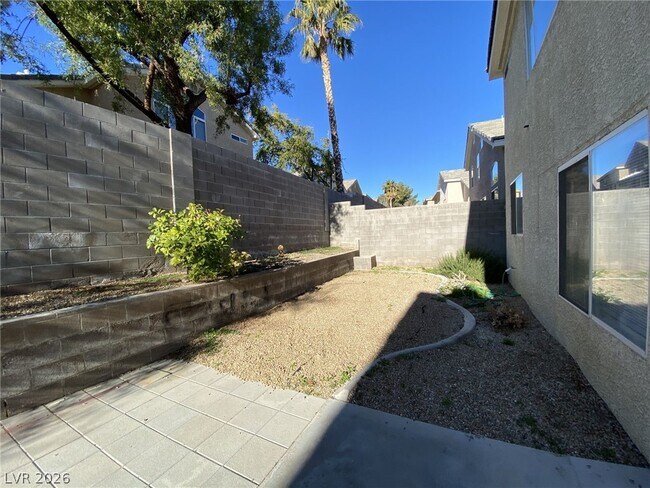 Building Photo - 10321 Pompei Pl