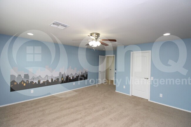Building Photo - 3159 E Chisum Ln