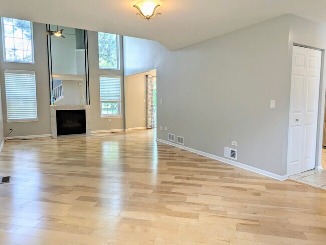 Building Photo - 612 Chelsea Ct