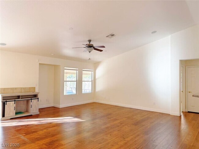 Building Photo - 161 Swale Ln