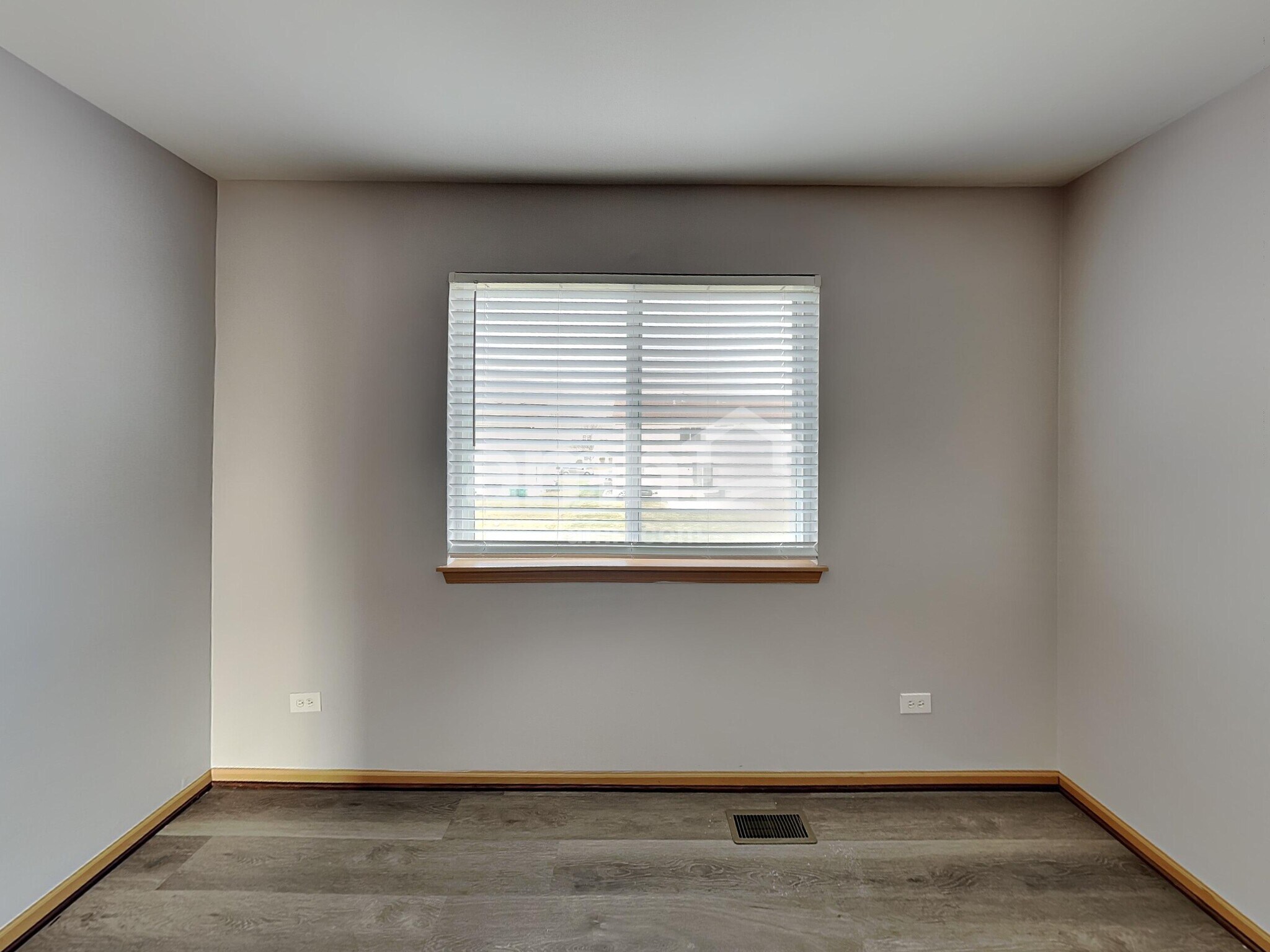 Building Photo - 39234 N Ogden Ln