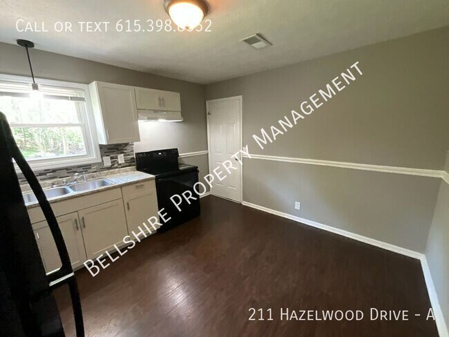 Building Photo - 211 Hazelwood Dr