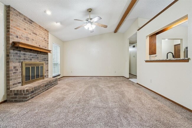 Building Photo - 16404 Del Mar Dr