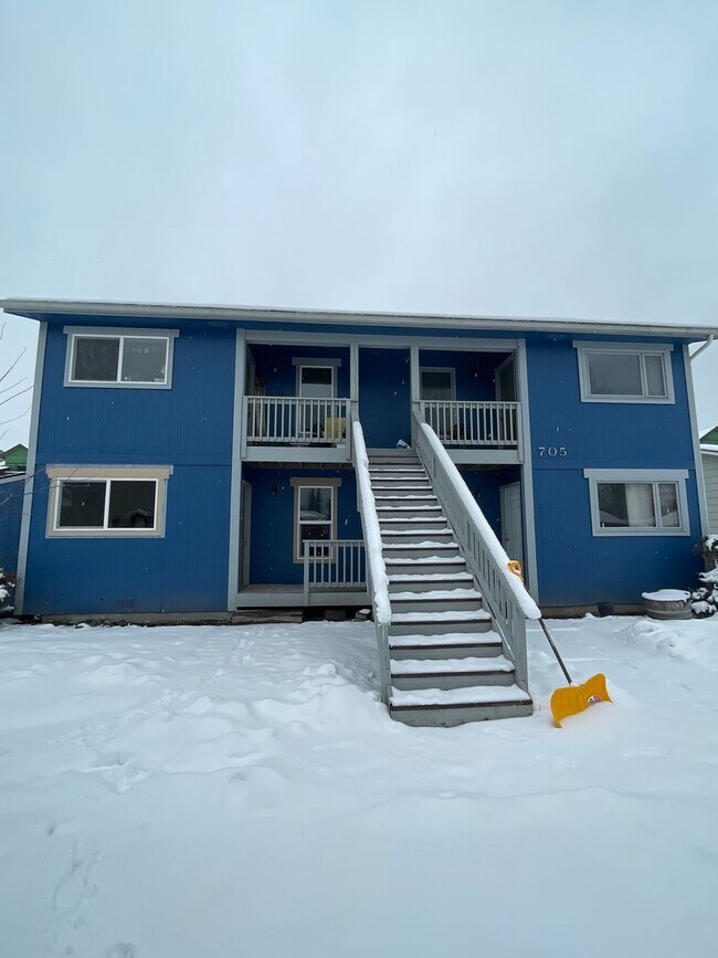 Building Photo - Whitefish- One Bedroom/One bath Brand New Remodel in Fourplex Monthly Rent $1,250.00