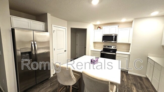 Building Photo - 17504 NW 10th Pl