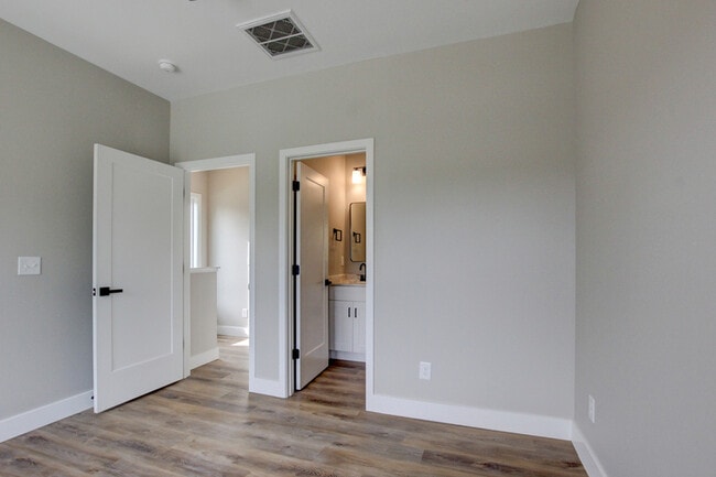 Building Photo - 230 3rd St