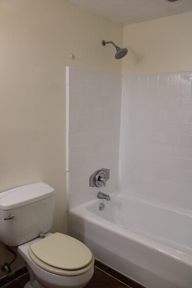 Bathroom 1 - 1563 Pawnee St