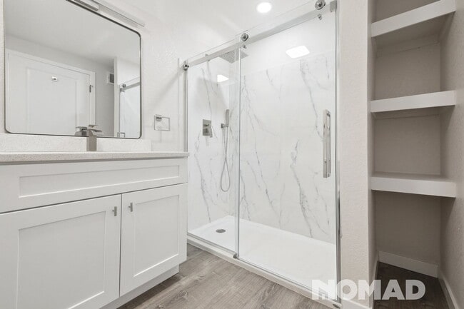 Building Photo - Charming 3BR Townhome in Centennial