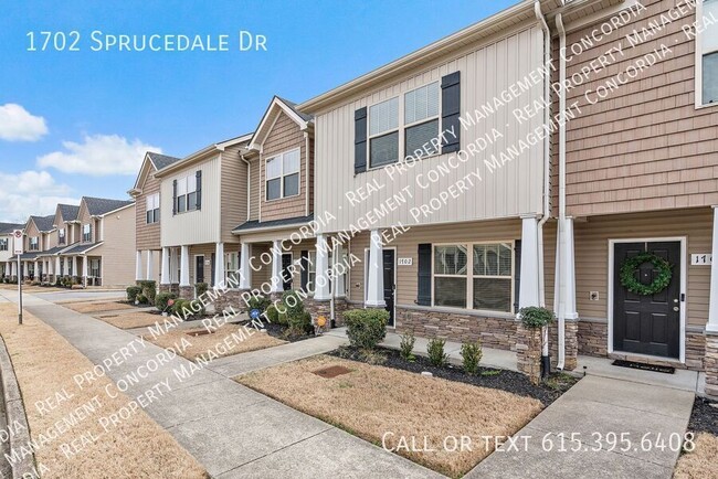 Building Photo - Spacious 2-Bedroom Townhome with Storage &...