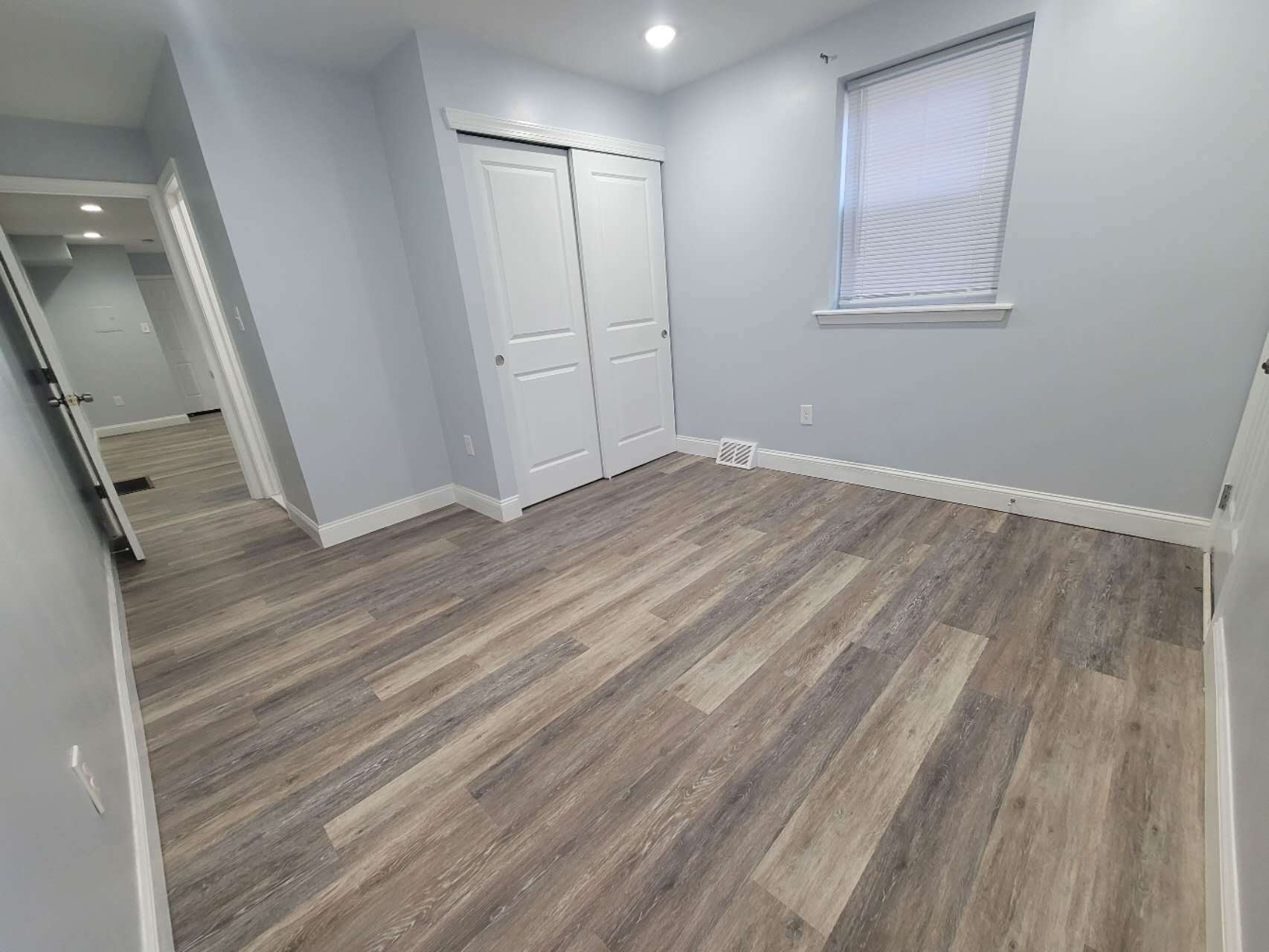 bedroom 2 - 3219 Hamilton St