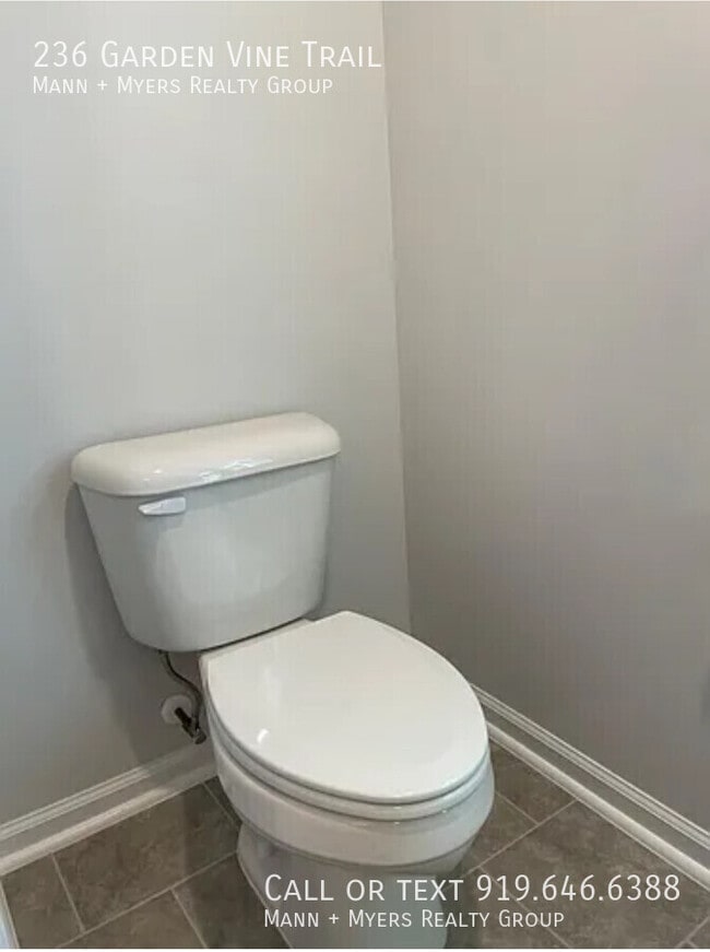 Building Photo - 236 Garden Vine Trl