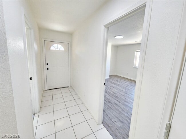 Building Photo - 1821 Pershing Ave