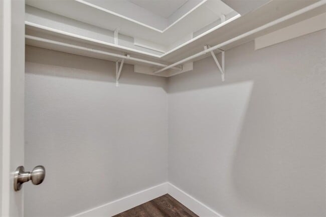 Building Photo - 10615 N Platt River Dr