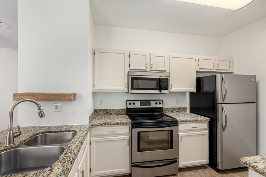Kitchen - 7009 E Acoma Dr