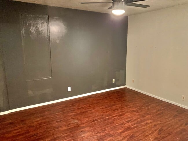 Building Photo - 938 Makiki St