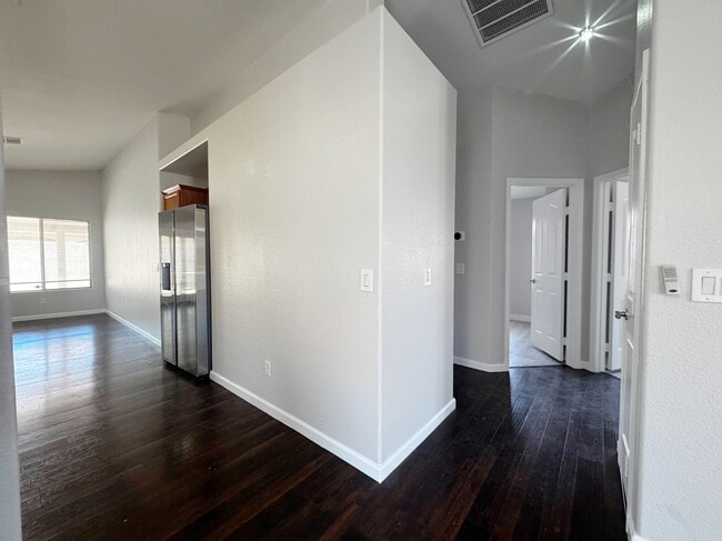 Building Photo - 9358 W Snow Flower Ave