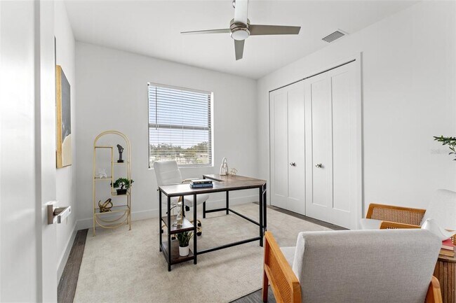 Building Photo - 6206 64th Way N