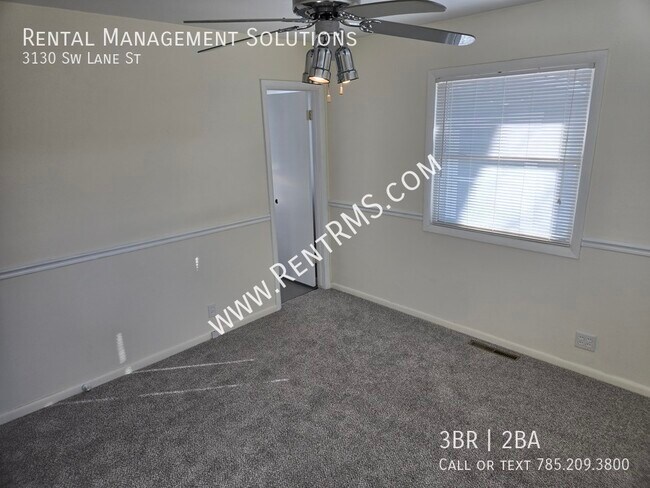 Building Photo - 3130 SW Lane St