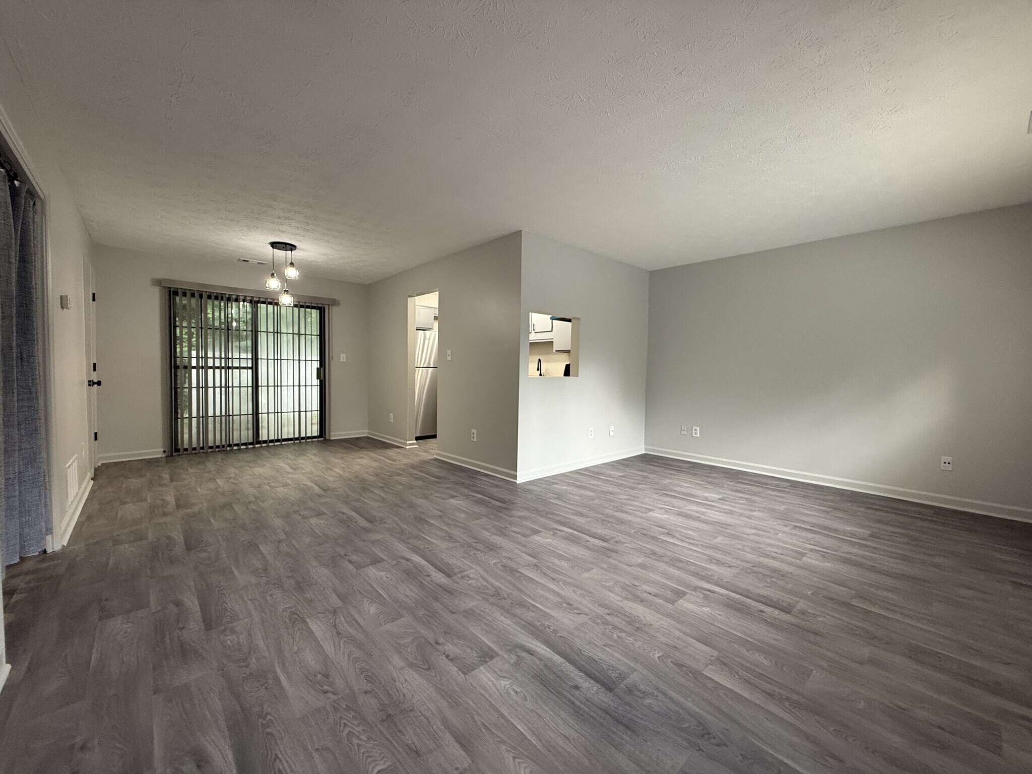 Building Photo - 2081 Drennon Ave