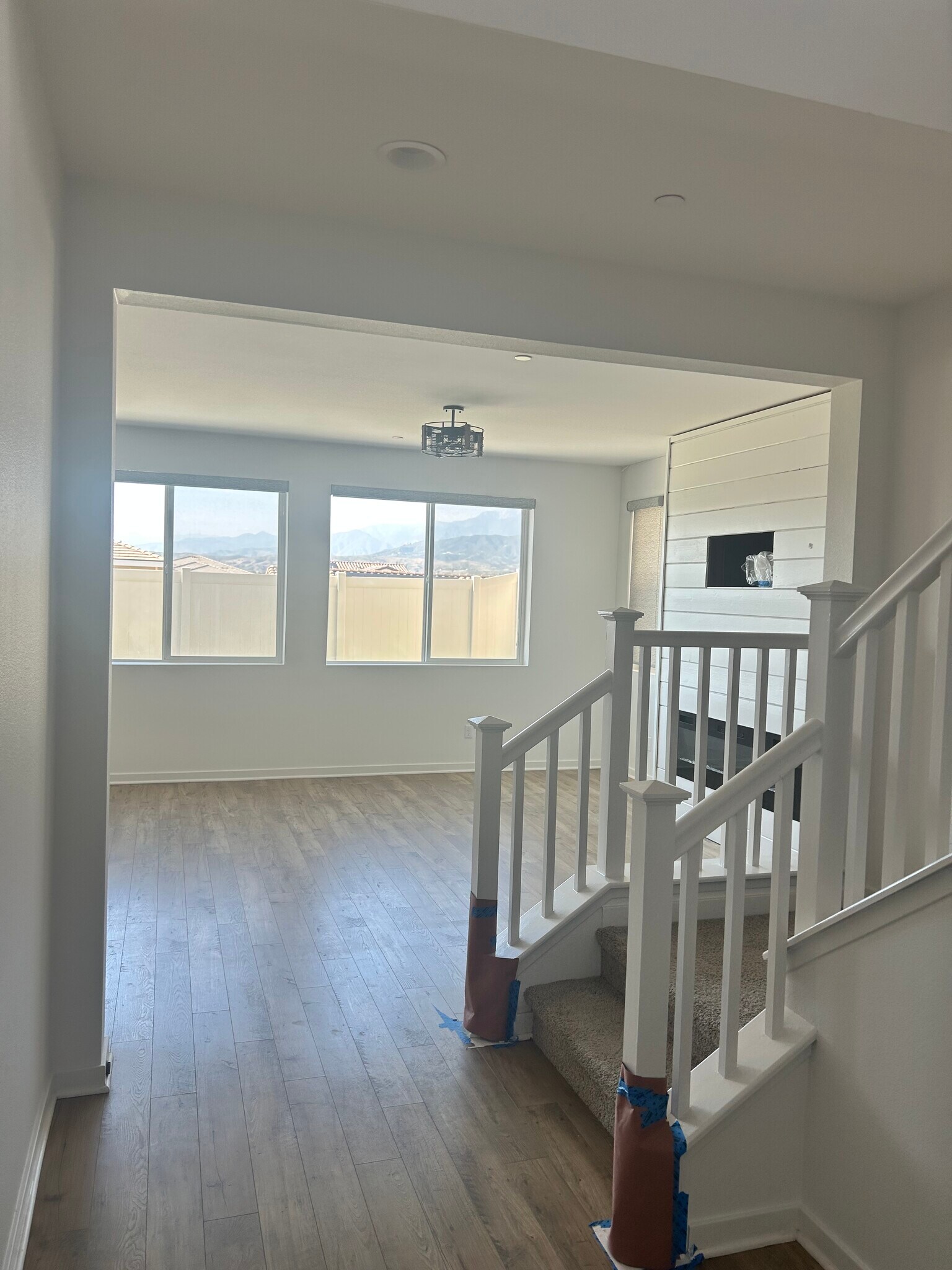 Loving room - 36966 Arezzo Ct