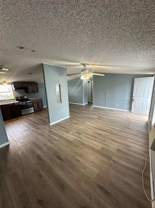 Building Photo - 11863 Atlantic Cir