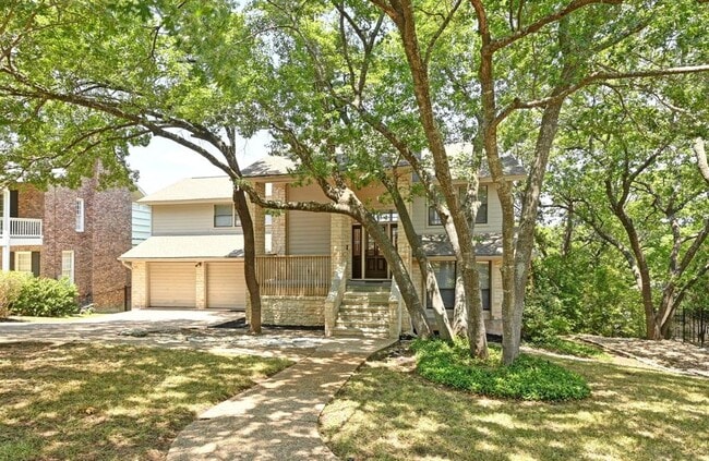 Primary Photo - 3510 Native Dancer Cove