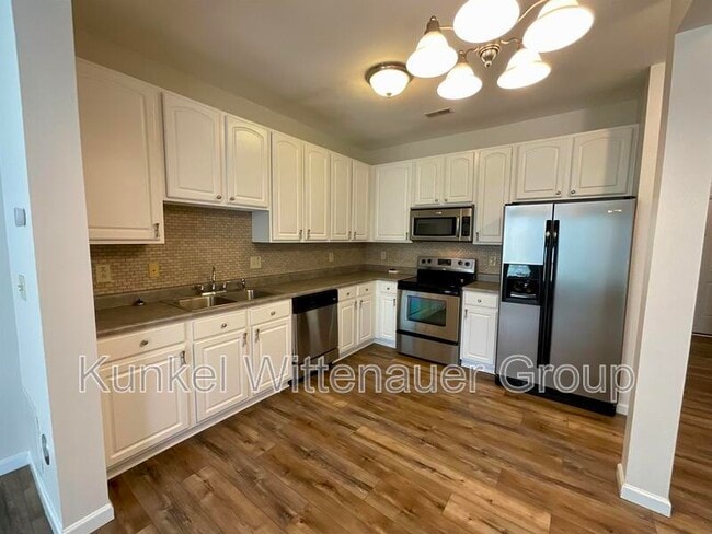 Building Photo - 2037 Celebration Park Cir