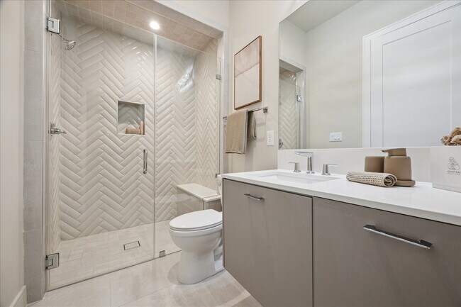 Building Photo - 5820 Winsome Ln