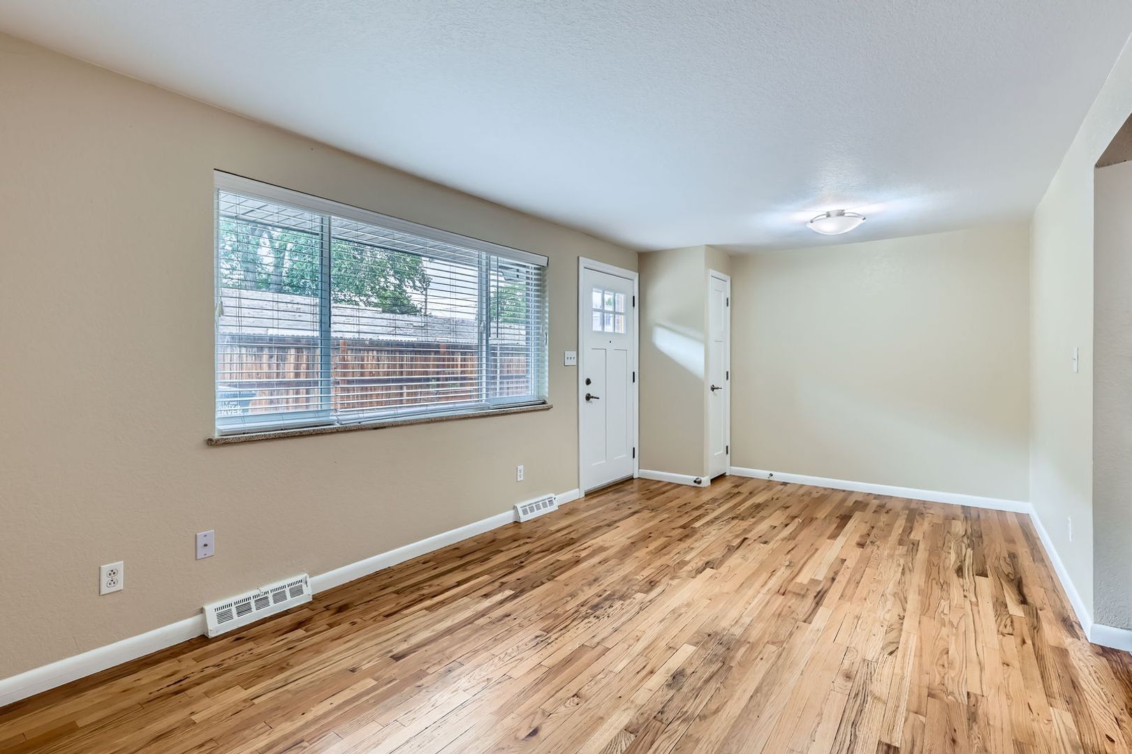 Building Photo - 4216 Zuni St