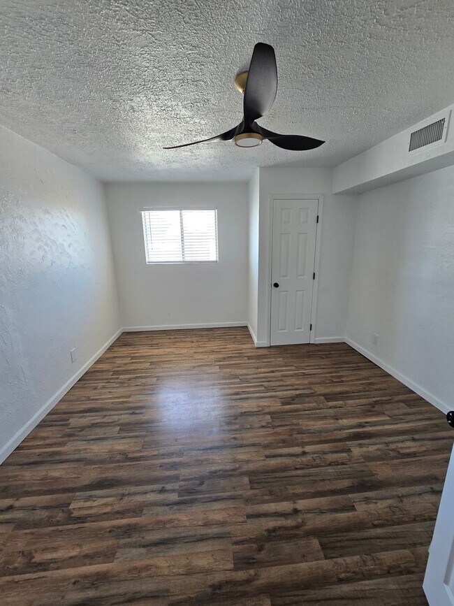 Building Photo - North Valley Home for Rent